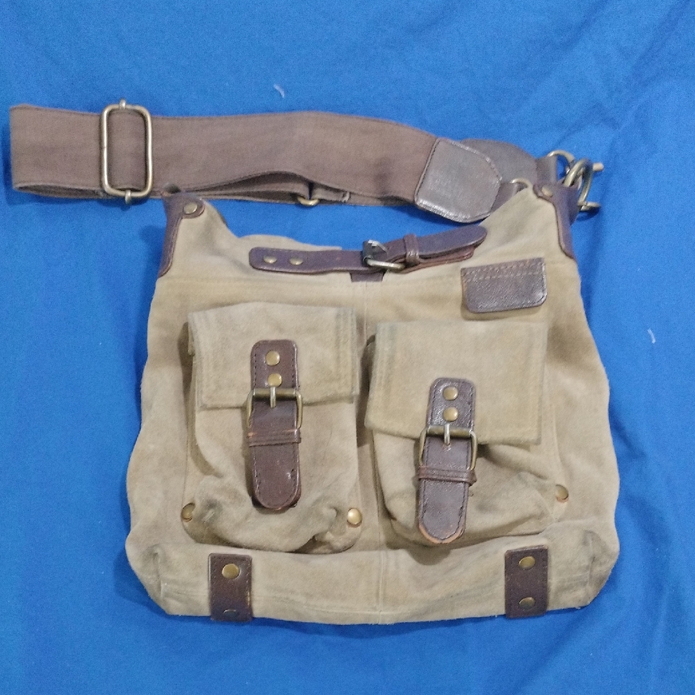 Mimo Suade Crossbody